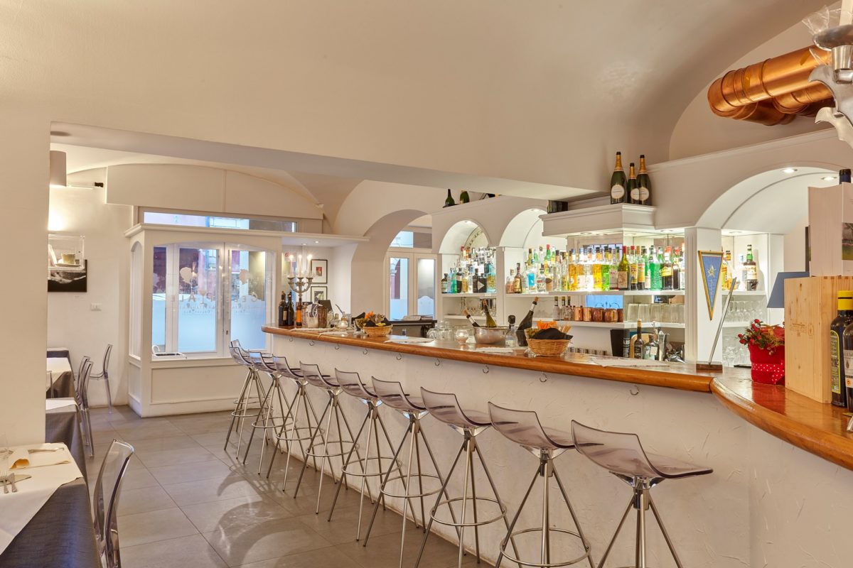 Cocktail e cucina di mare: Locanda CelestiAle a Bologna