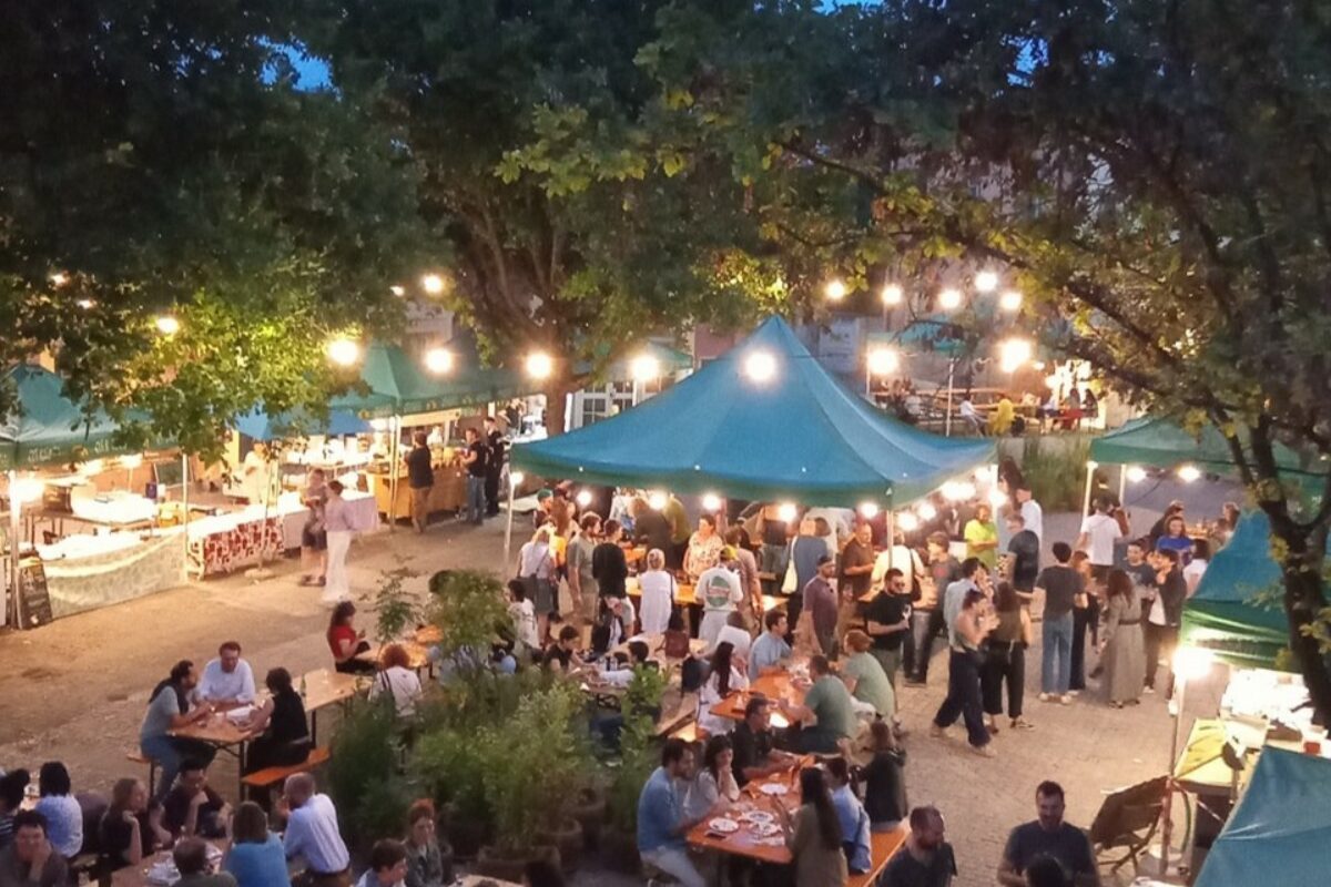 Mercoledì sera con cibo, musica e sorprese: è il Mercato Ritrovato