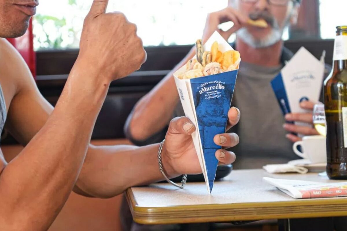 Il fritto da passeggio per palati allenati: a Bologna arriva aMarcello
